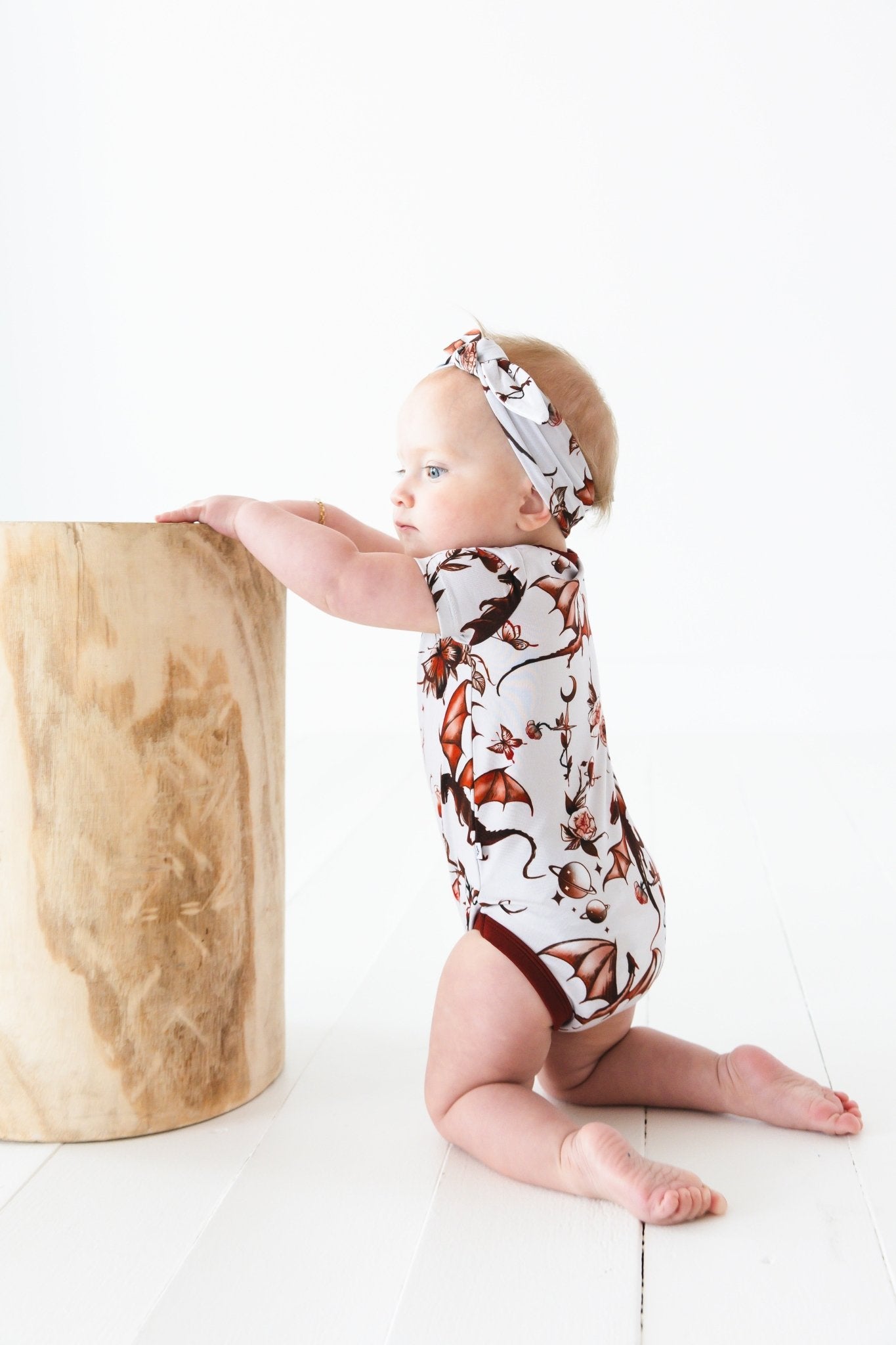 Dreaming with Dragons Short Sleeve Bodysuit - Jammie Session