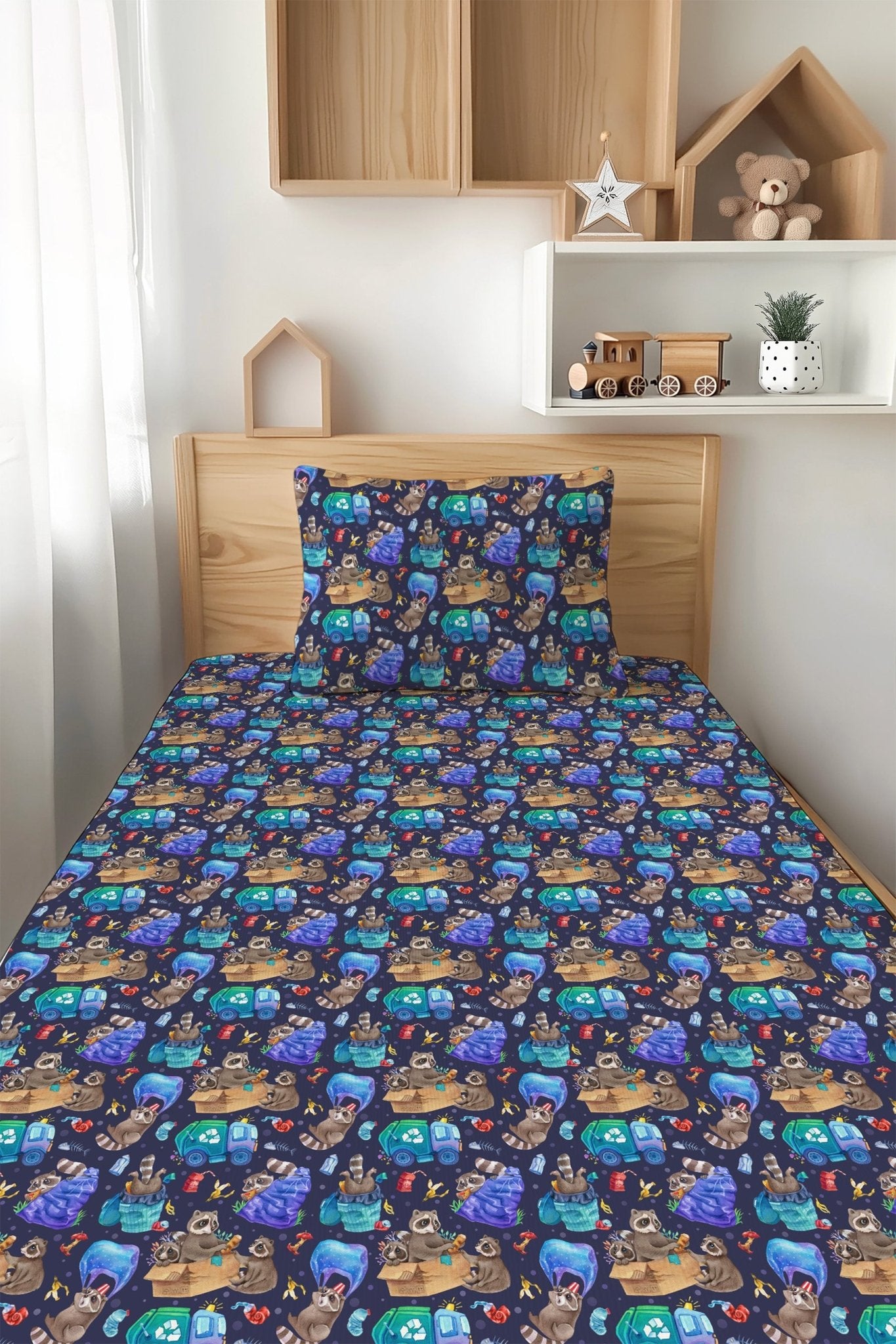 Nocturnal Nonsense Twin Fitted Sheet and Pillowcase Set - Jammie Session