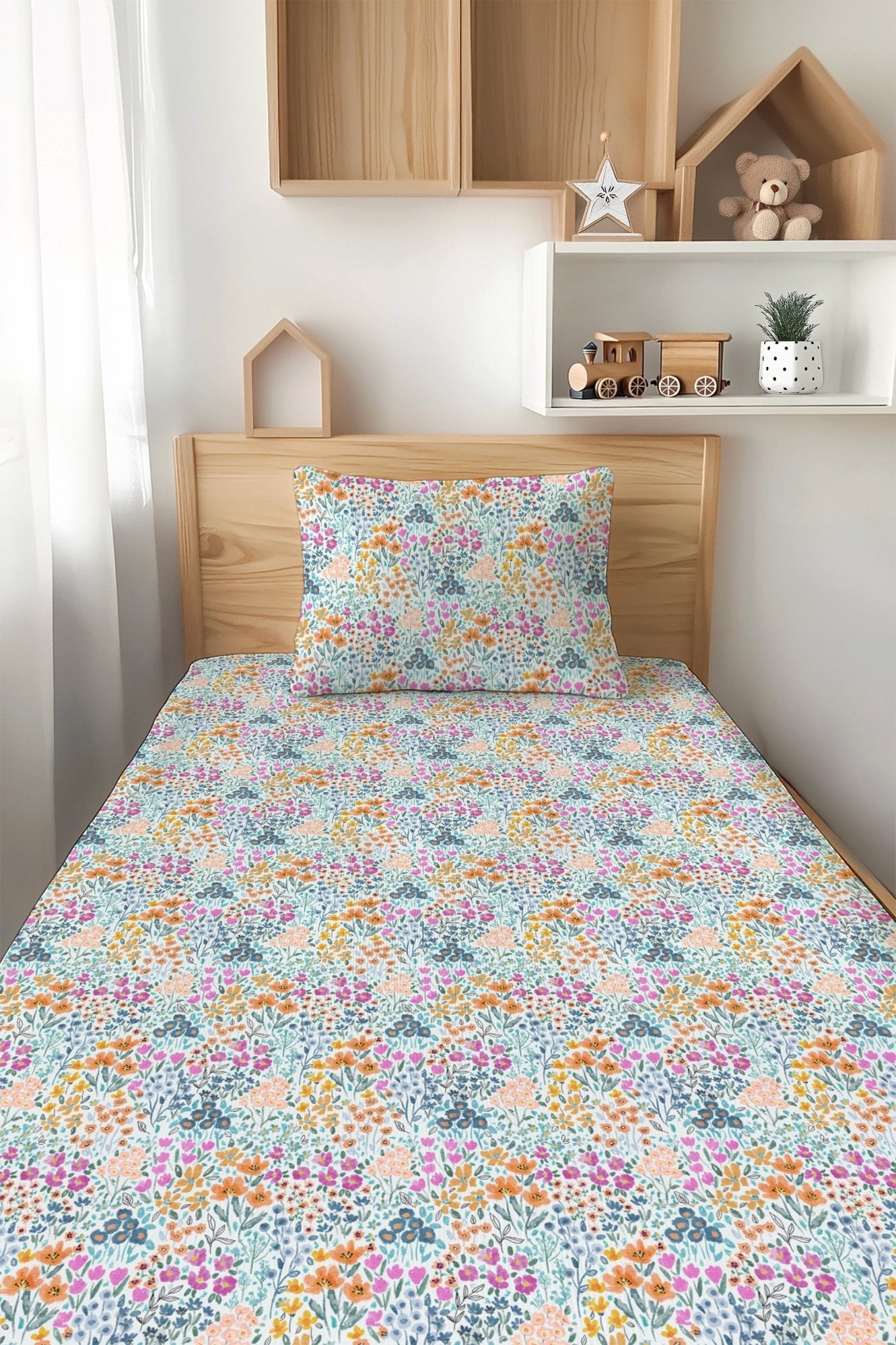 Whispering Wildflowers Twin Fitted Sheet and Pillowcase Set - Jammie Session