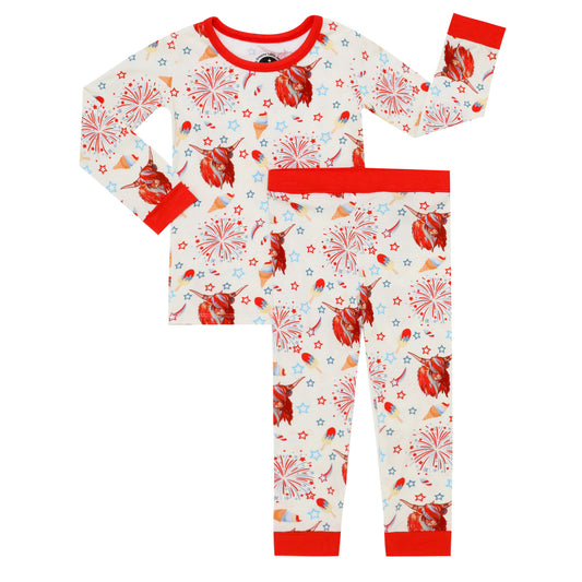 Party in the Moo.S.A (Highland Cow) Long Sleeve PJ's (irregular bottoms) 6Y & 7Y BDLJ