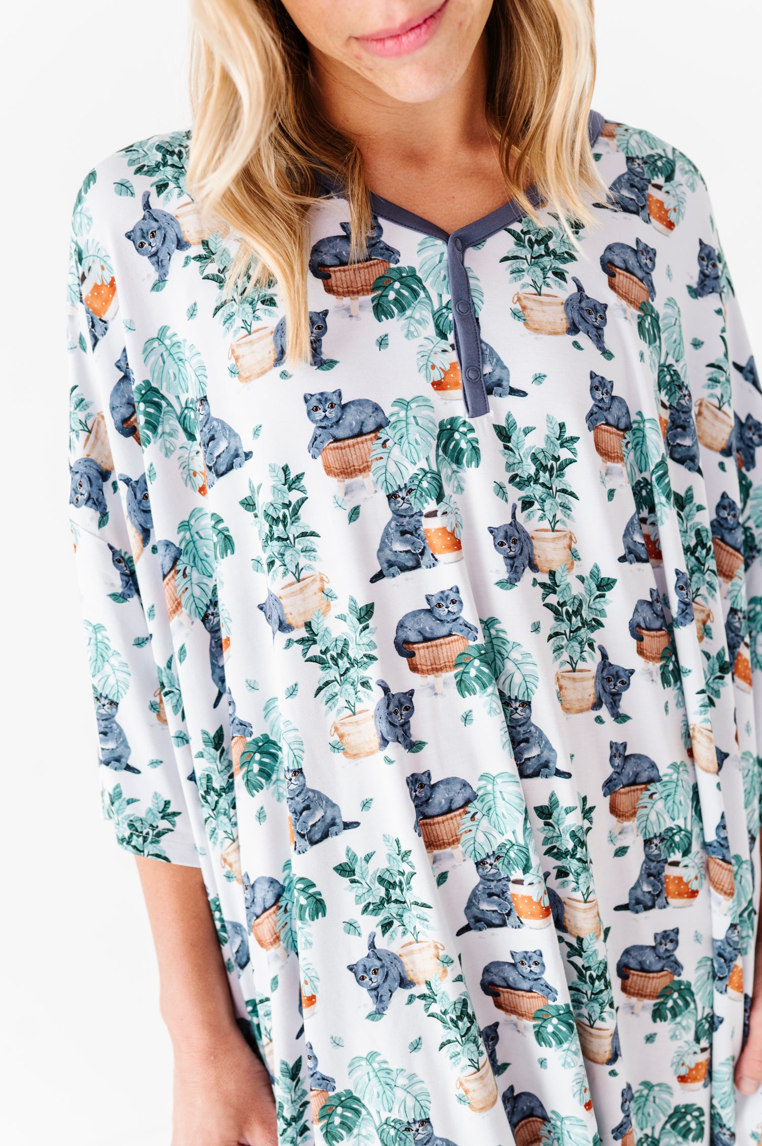 Meowstera Women's Muumuu Lounge Tee (ONE SIZE FITS XS - XXL)