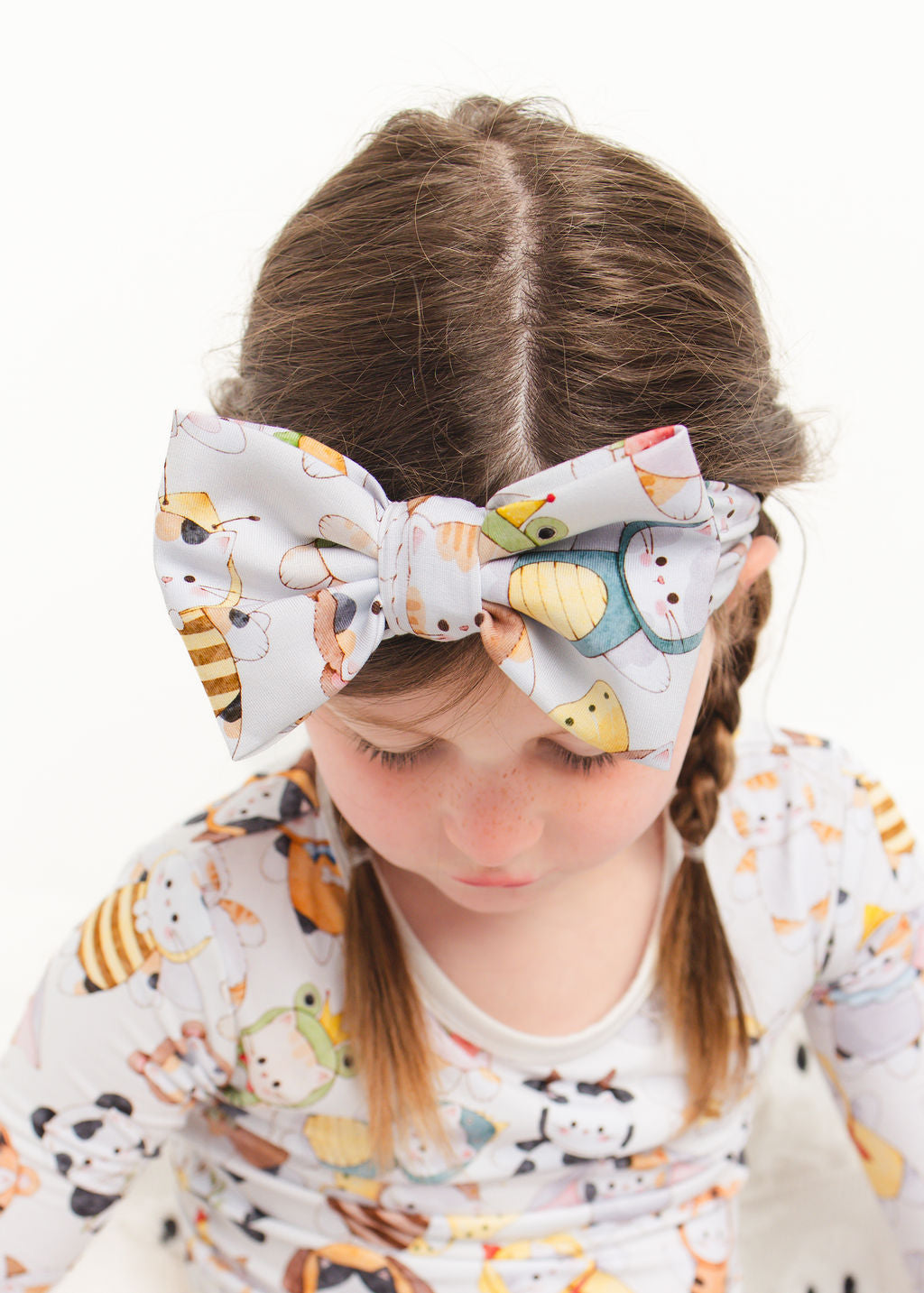 Meowster of Disguise Bow