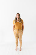 Load image into Gallery viewer, Honey Blooms Women's Jogger Pants
