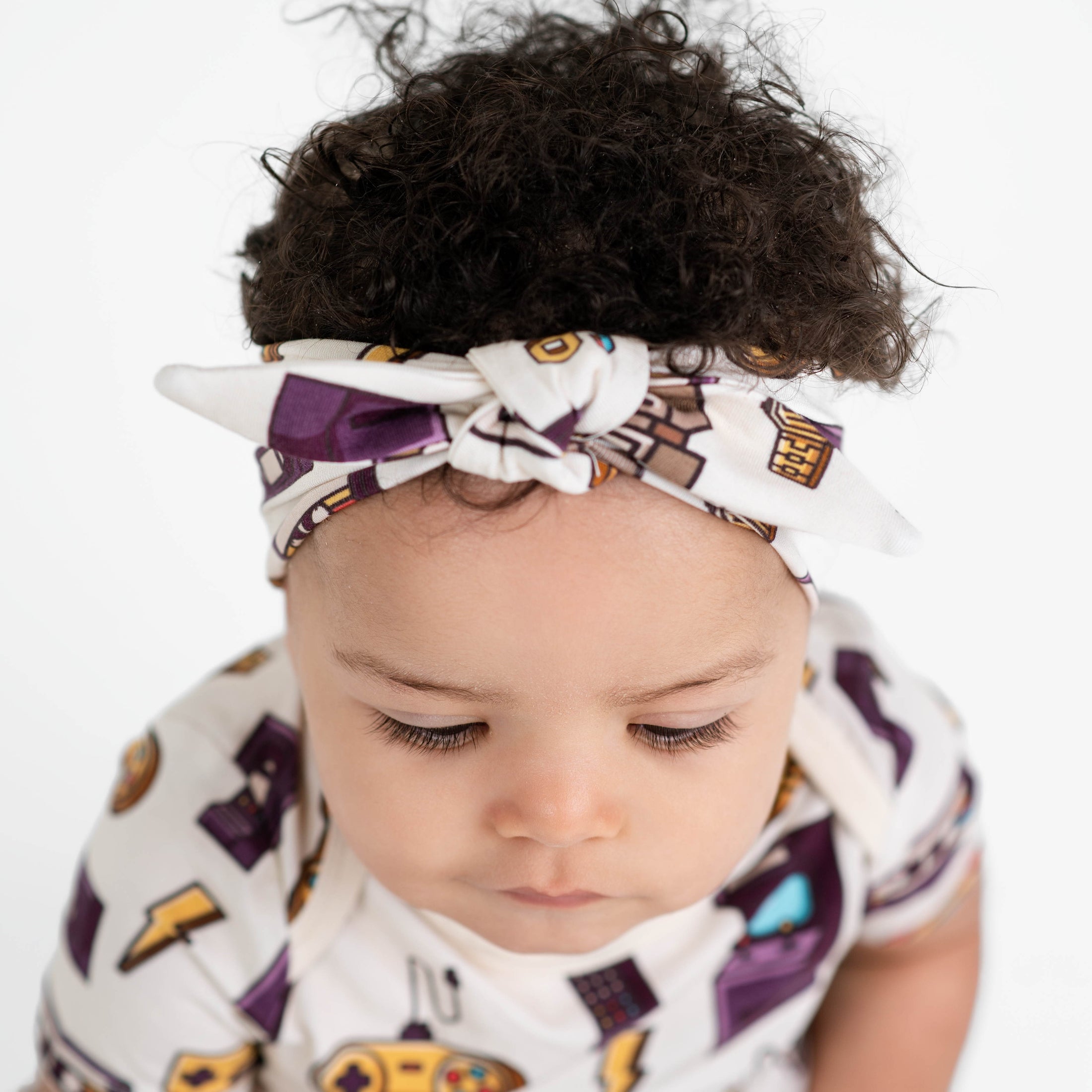 90's Retro Bow