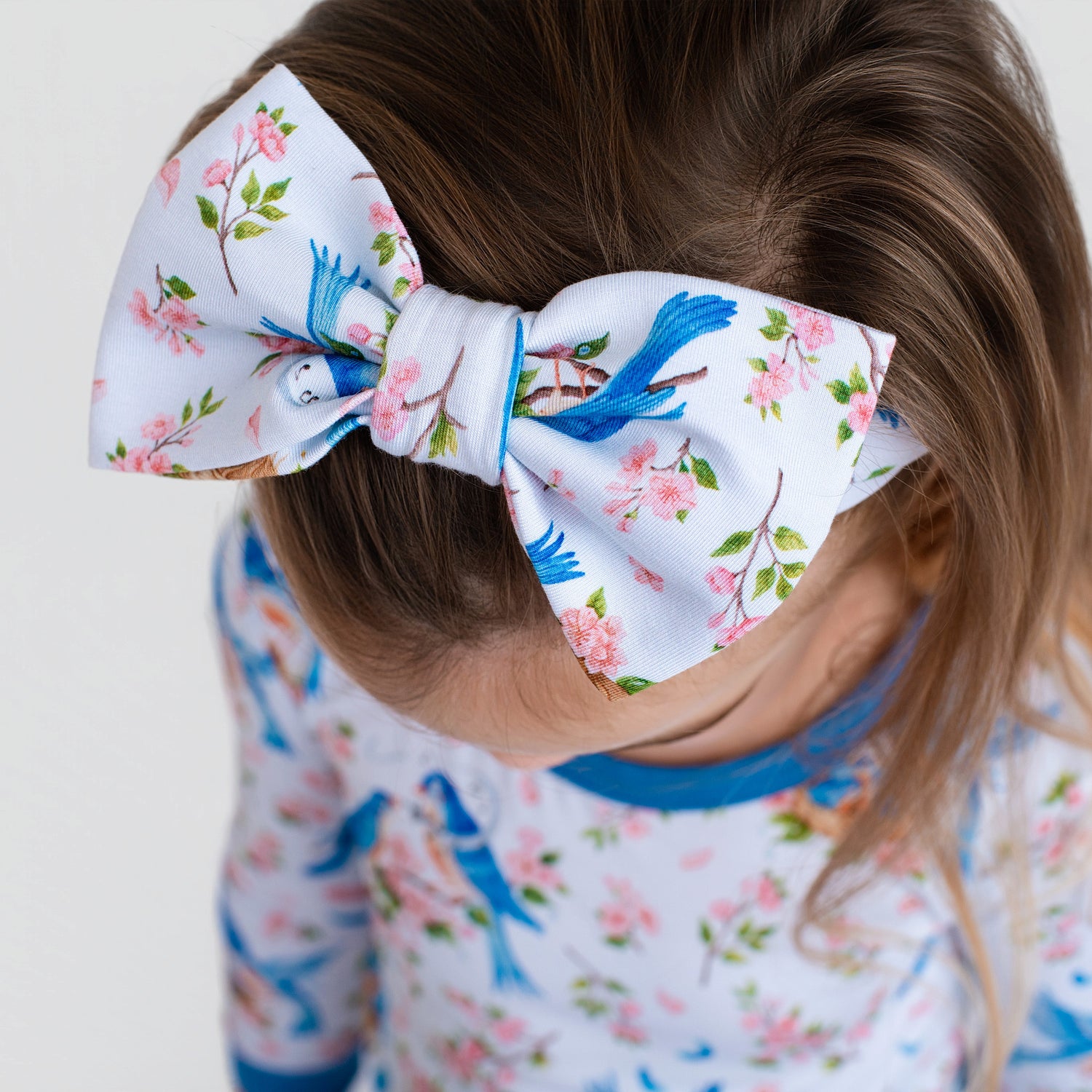 Bluebird Melody Bow
