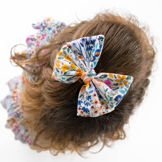 Whispering Wildflowers Bow
