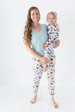 Butterfly Kisses Women's Solid Short Sleeve T-shirt - Jammie Session