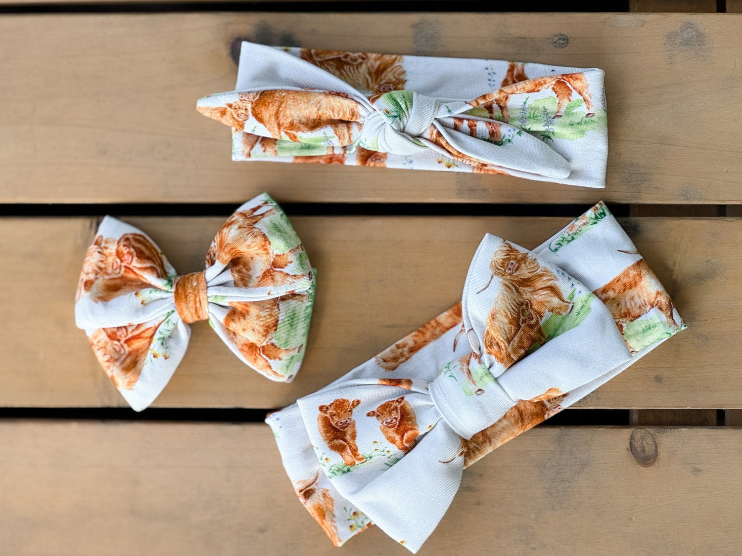 Cozy Cattle Bow - Jammie Session