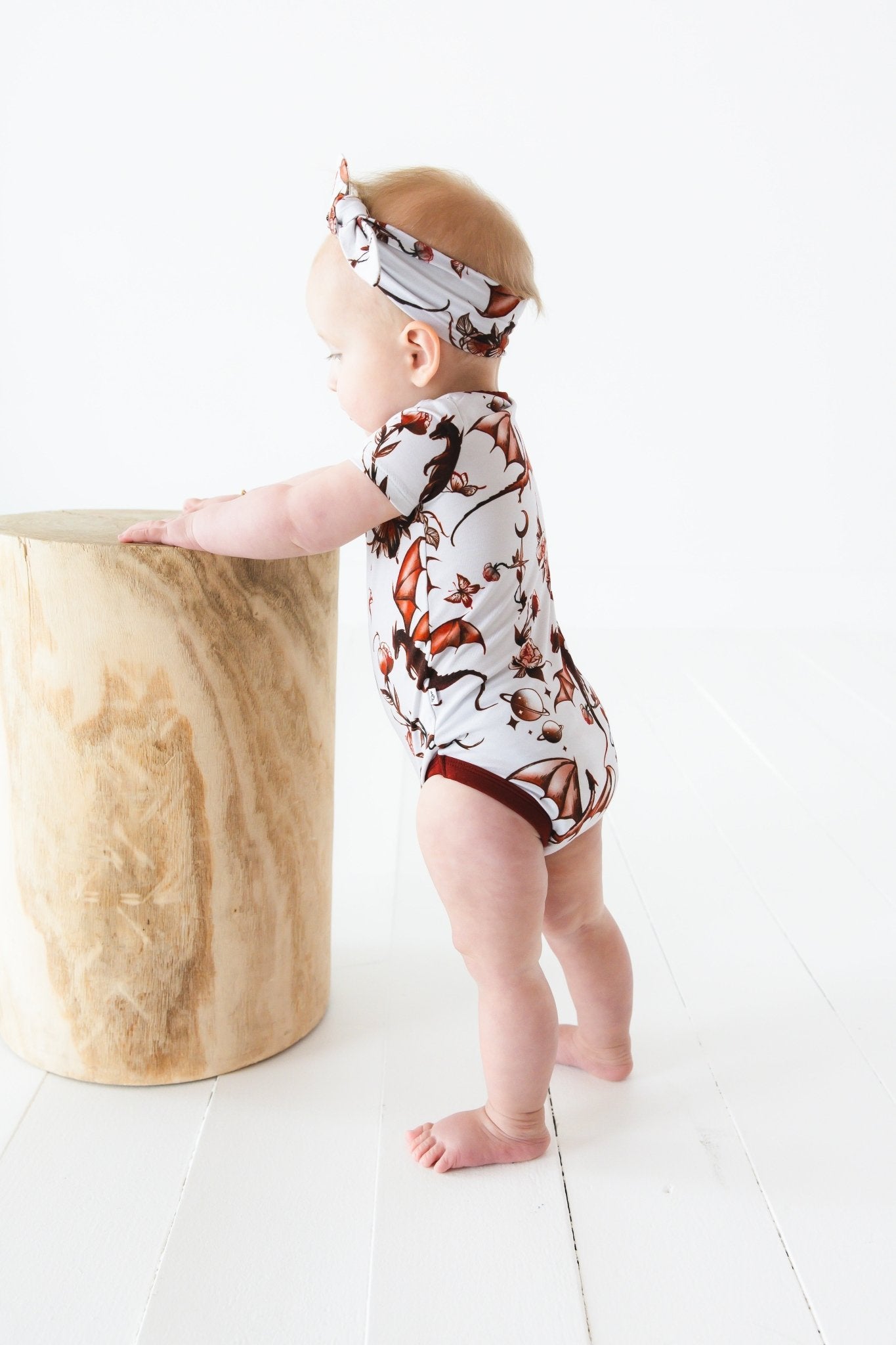 Dreaming with Dragons Short Sleeve Bodysuit - Jammie Session