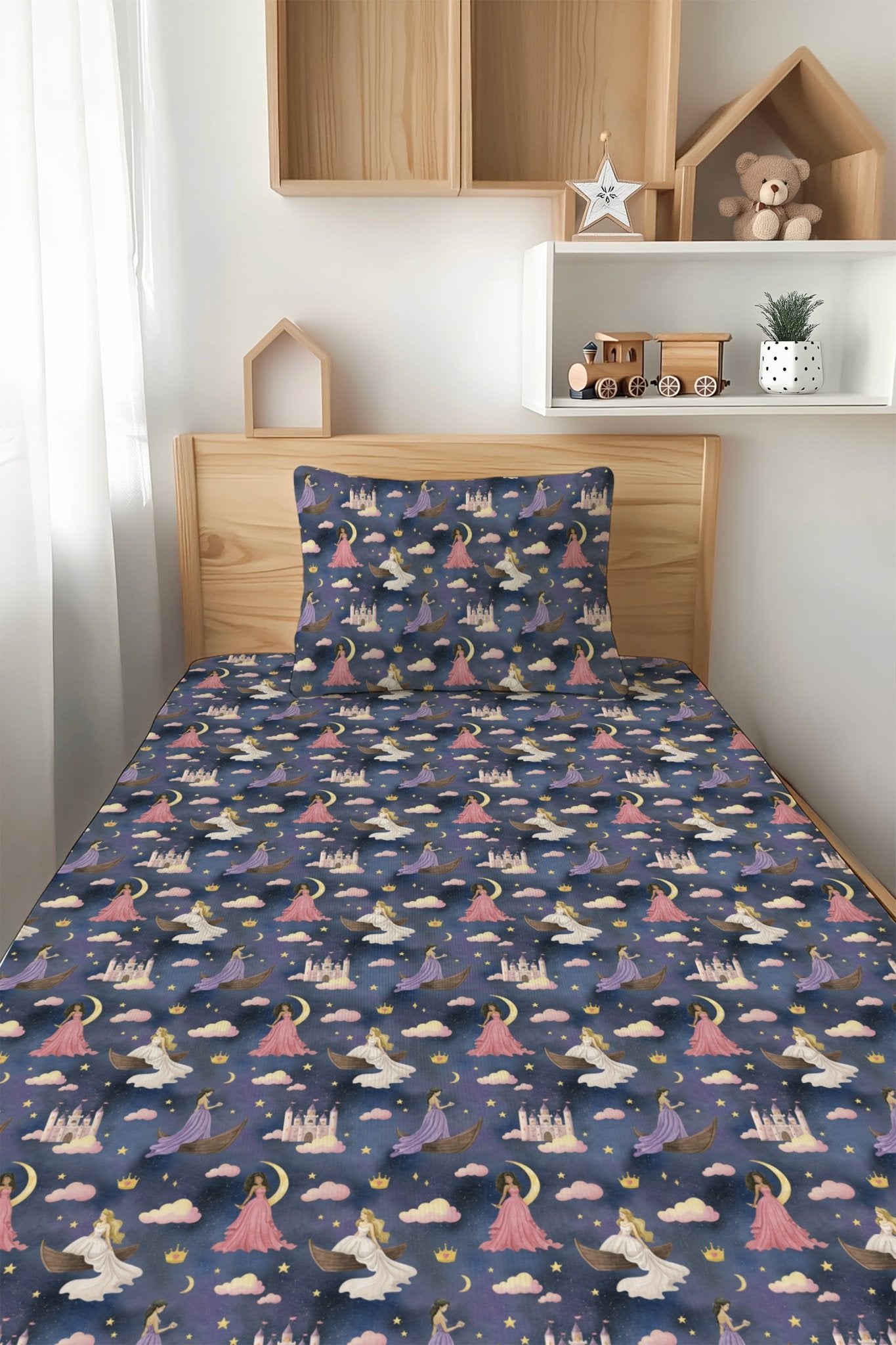 Enchanted Empire Twin Fitted Sheet and Pillowcase Set - Jammie Session