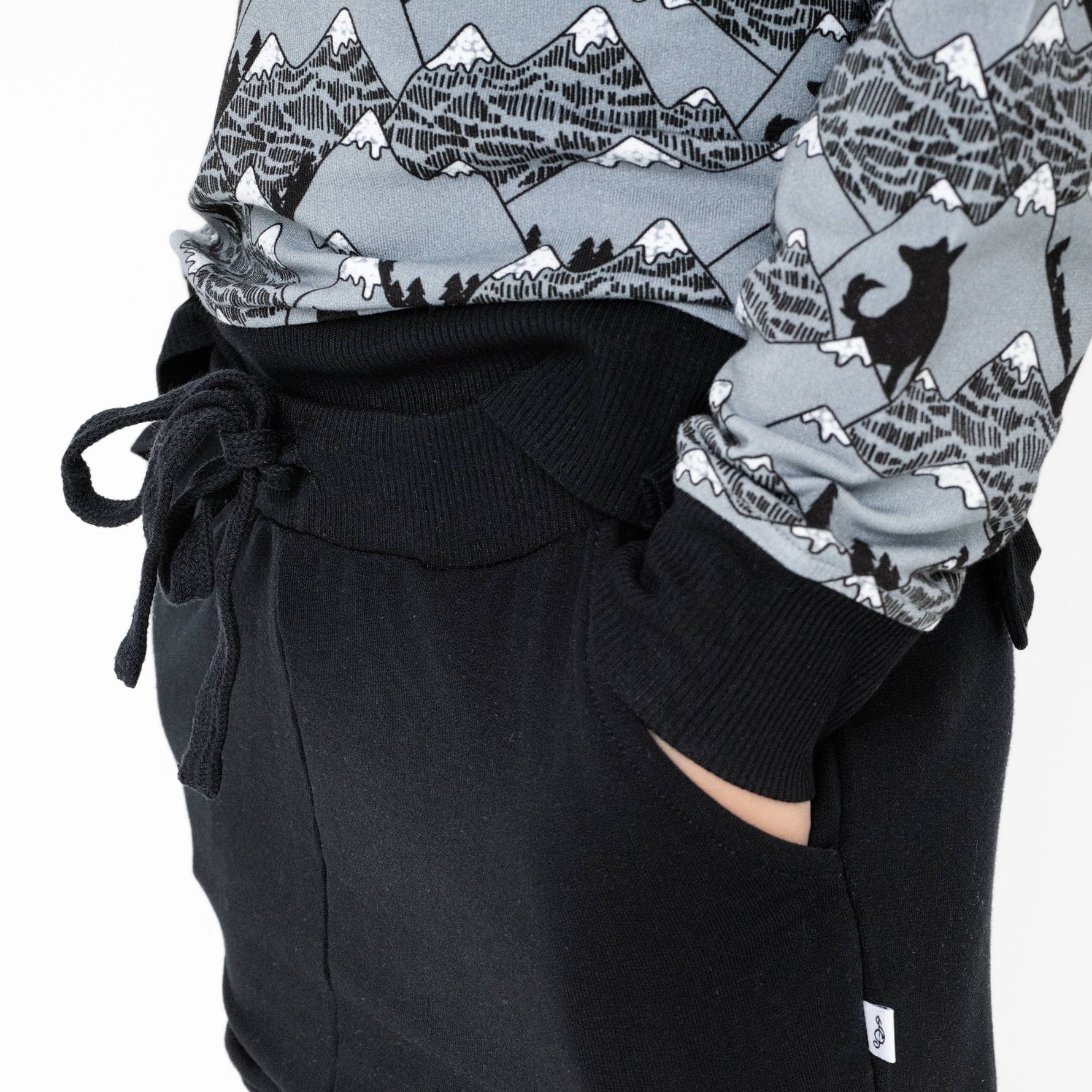 Howling Hills (Mountain) Kids Jogger Set - Jammie Session