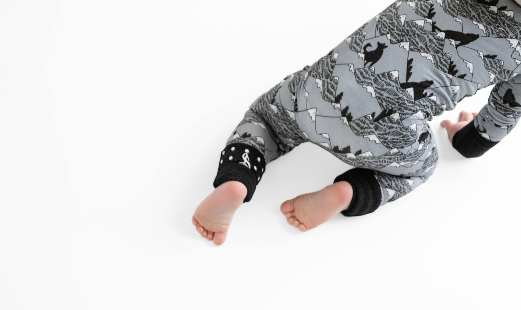 Howling Hills (Mountain) Romper - Jammie Session