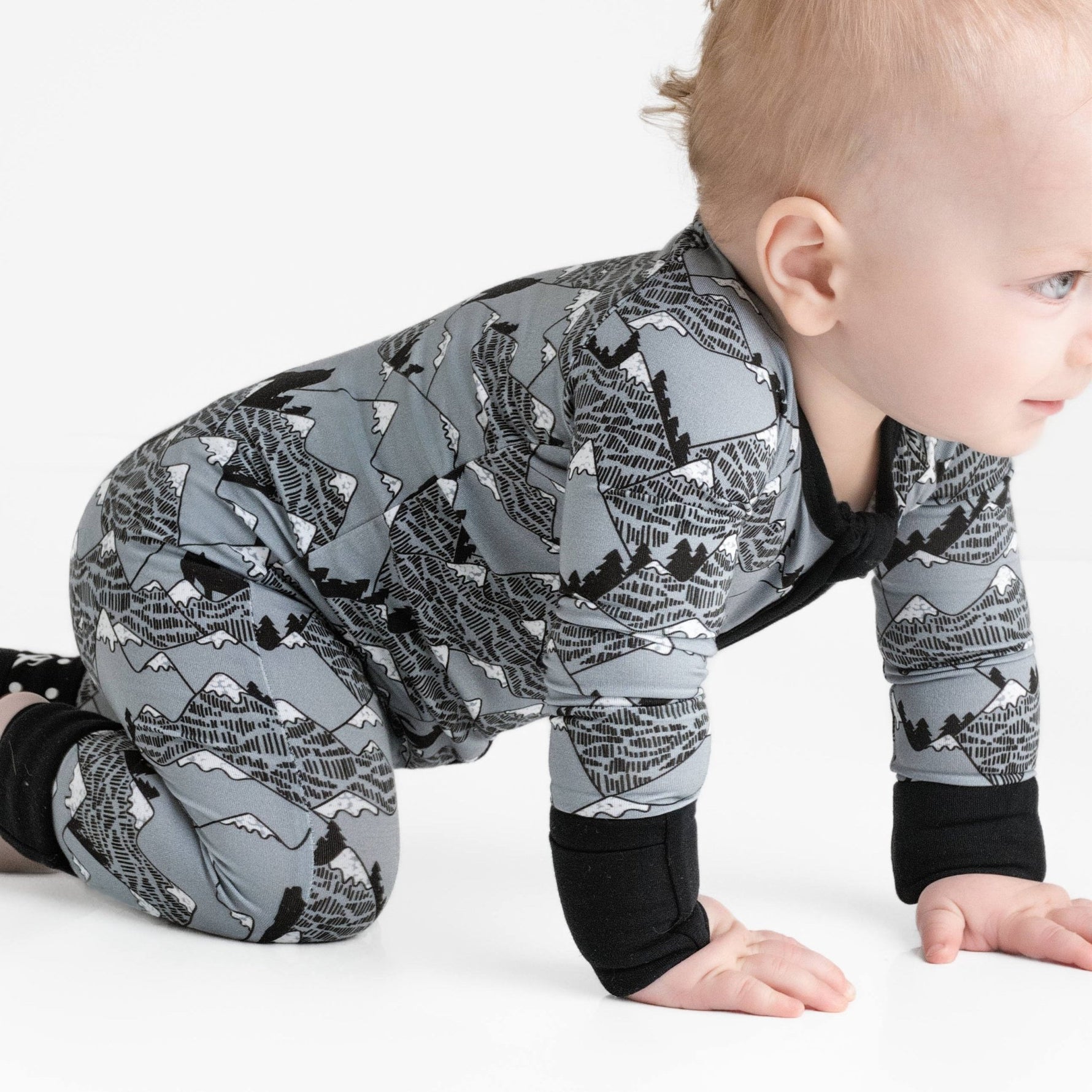 Howling Hills (Mountain) Romper - Jammie Session