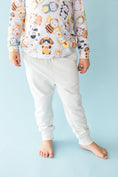 Load image into Gallery viewer, Meowster of Disguise Solid Kids' Jogger Pants - Jammie Session
