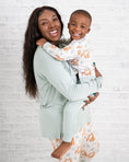 Load image into Gallery viewer, Mother's Love (Giraffe) Kids Jogger Set - Jammie Session
