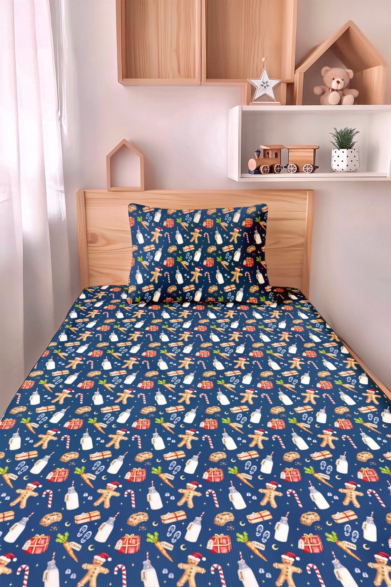 Santa’s Treats Twin Fitted Sheet and Pillowcase Set - Jammie Session